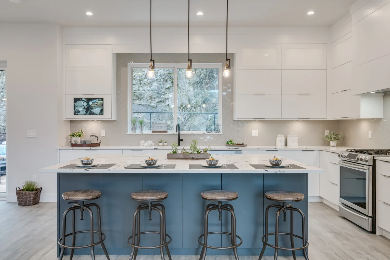Contemporary Design & Build detail 6