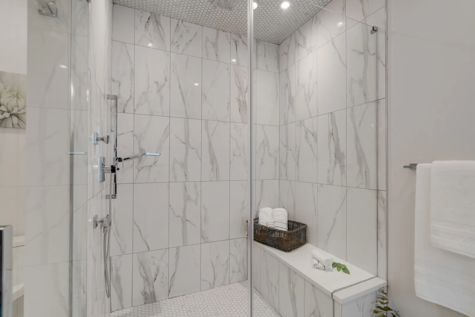 Contemporary Design & Build detail 16