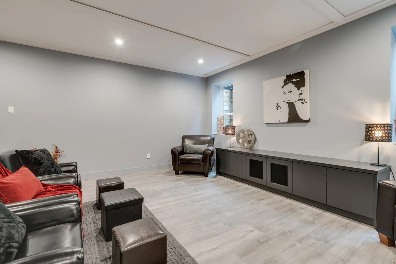 Contemporary Design & Build detail 29