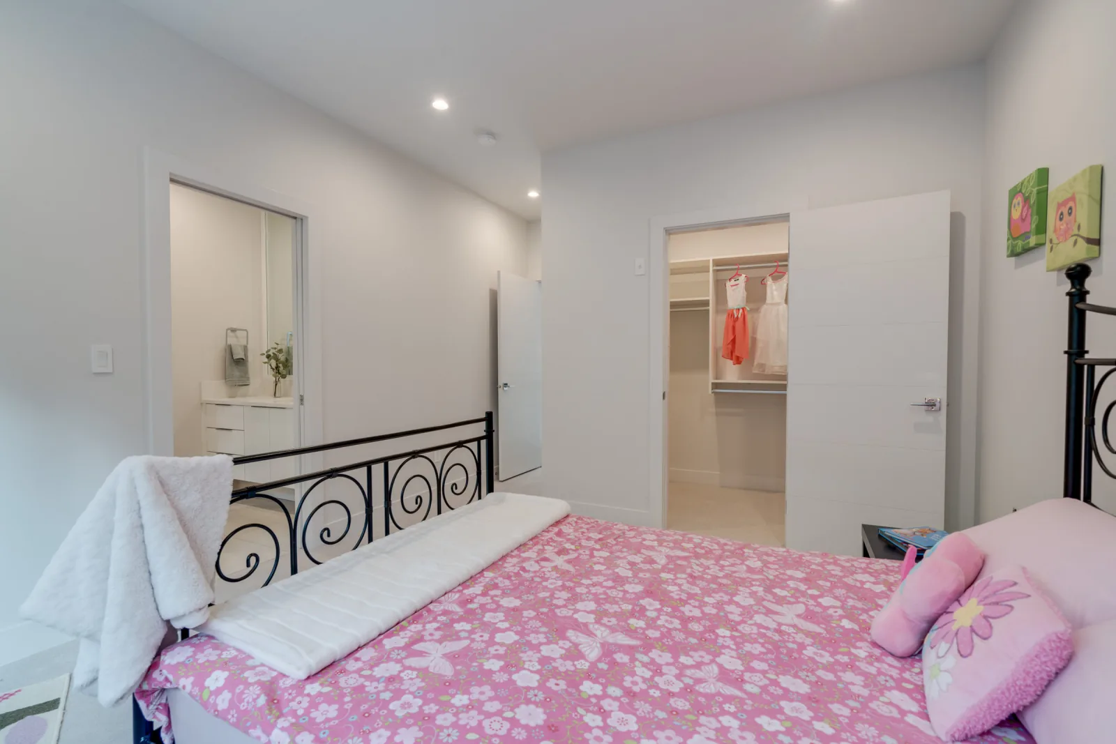 Contemporary Design & Build detail 33