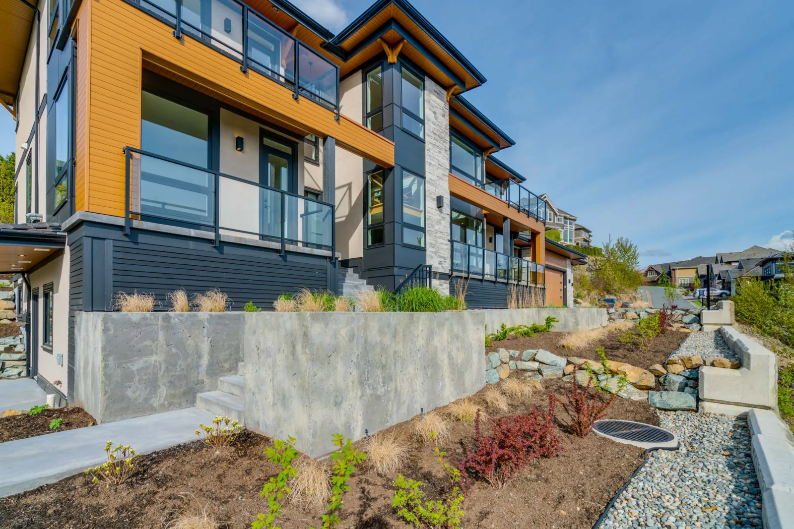 Eagle Mountain Contemporary detail 19