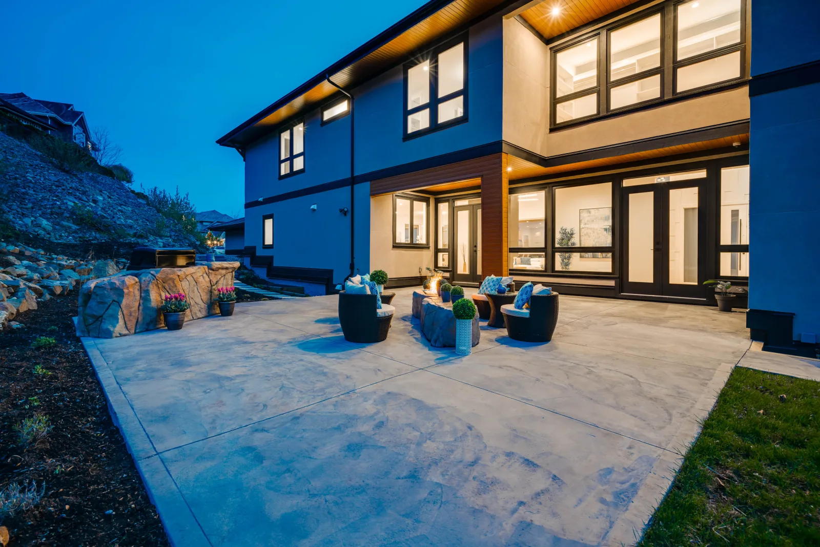 Larkspur Residence detail 3