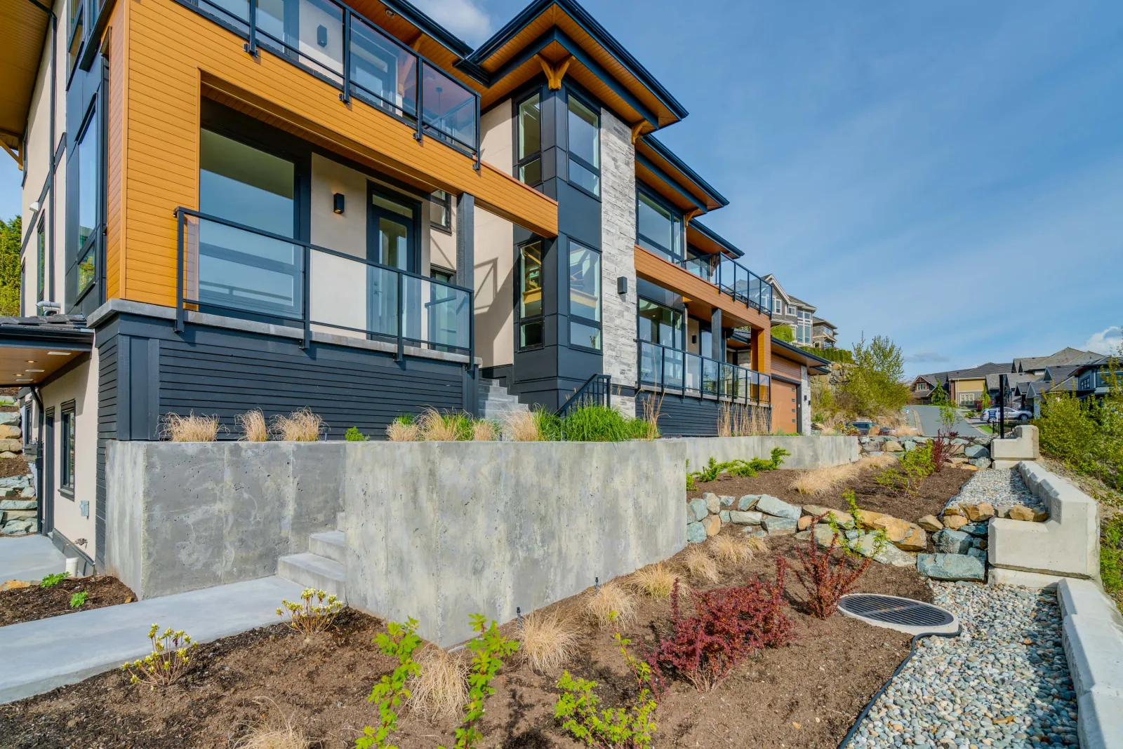 Larkspur Residence detail 13