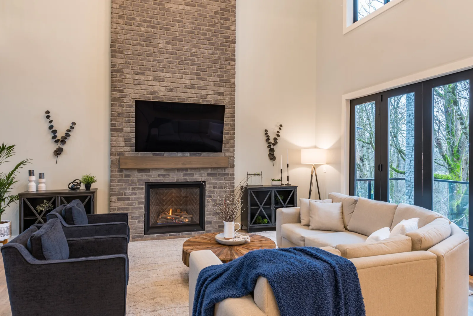 Modern Farmhouse — West Abbotsford detail 29