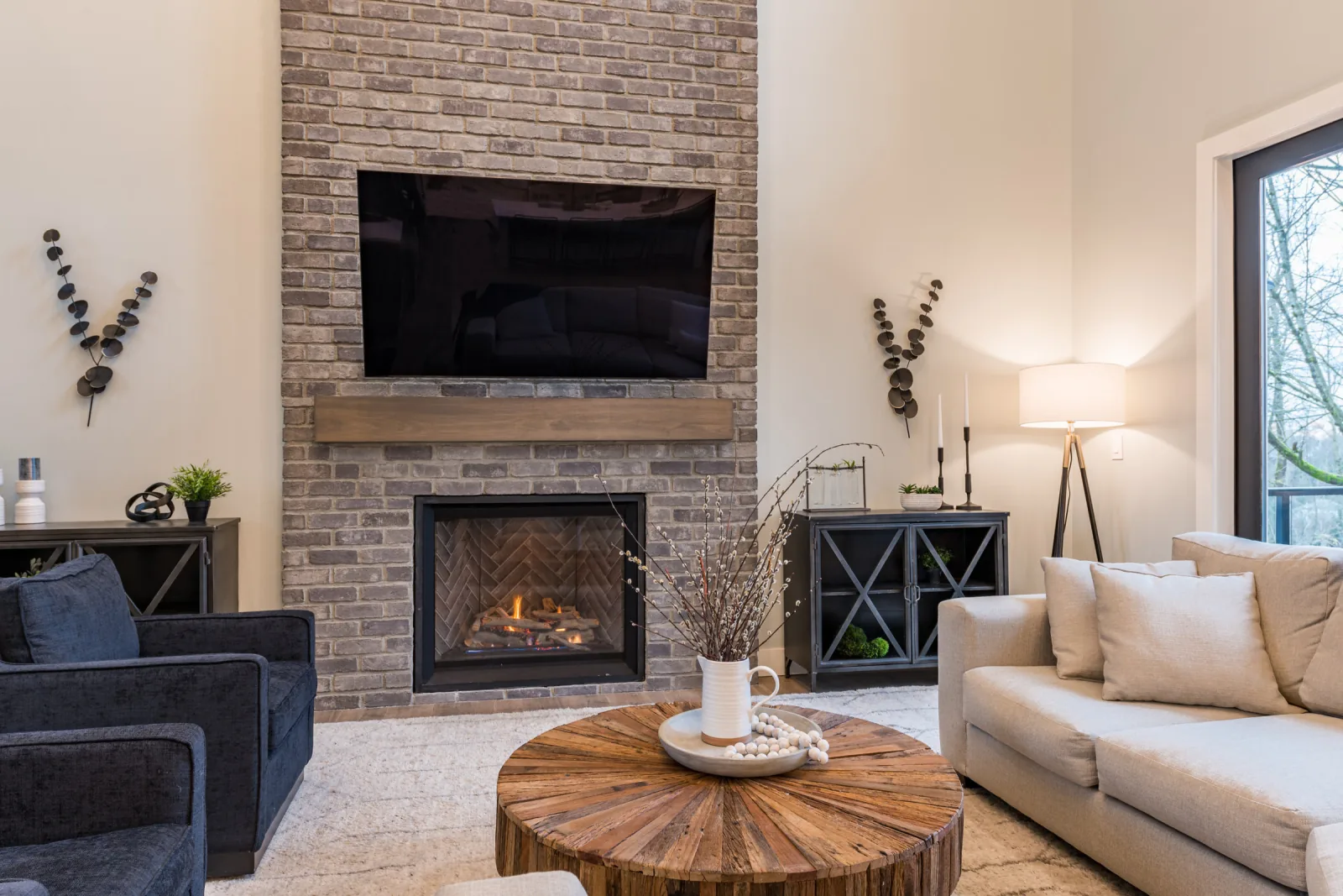 Modern Farmhouse — West Abbotsford detail 30