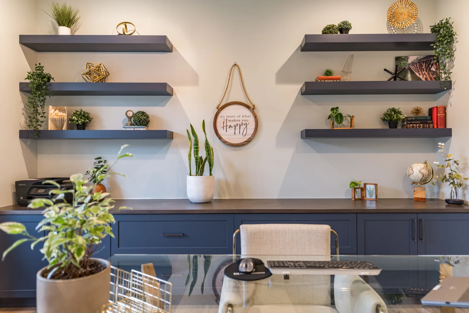 Modern Farmhouse — West Abbotsford detail 41