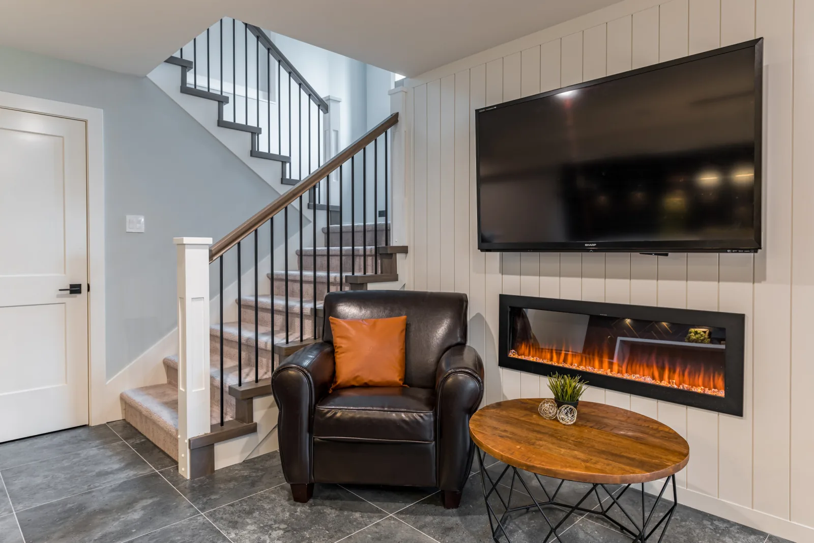 Modern Farmhouse — West Abbotsford detail 63